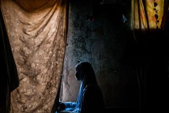 Nigéria : hausse inquiétante des attaques-suicides impliquant des adolescents dont des jeunes filles, selon l'UNICEF